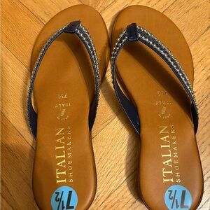 NWT Sandals, size 7.5